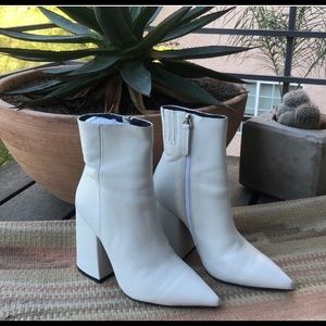 Alias Mae Ahara Boot - size 36 - White
